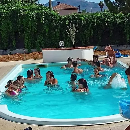 فيلة Valle Del Re *