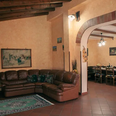 Valle Del Re فيلة بارتينيكو